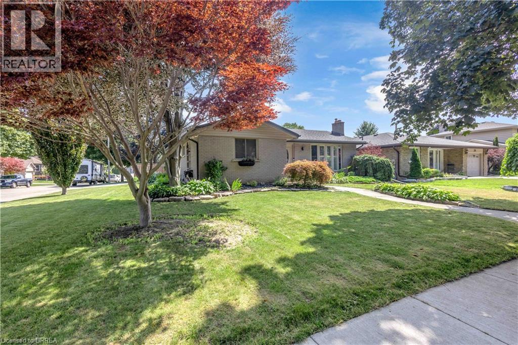 26 Penny Lane, Brantford, ON