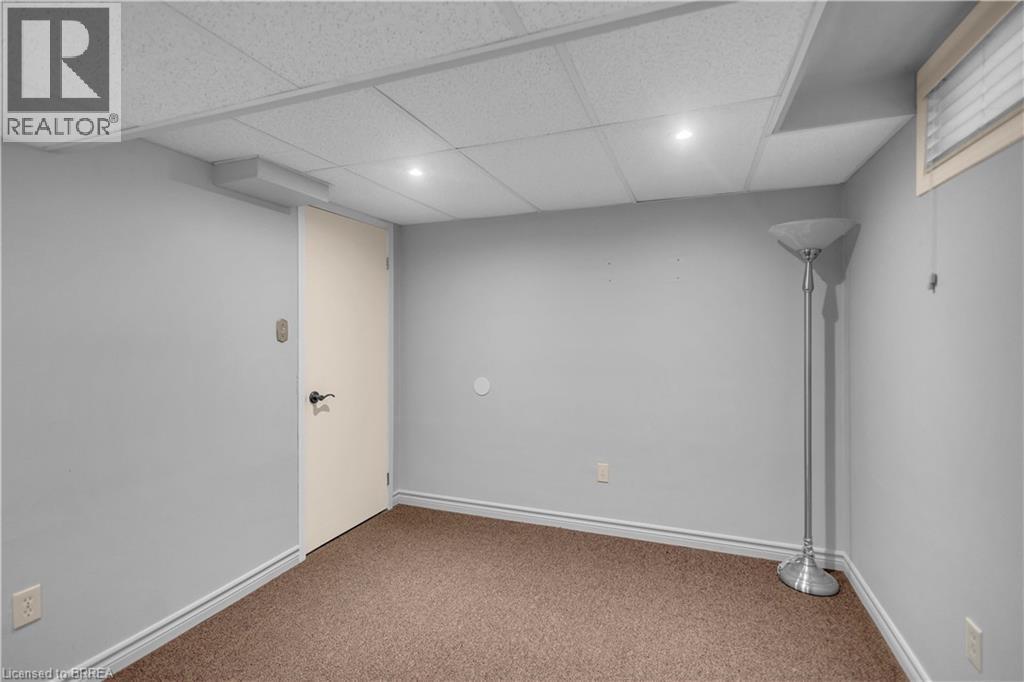 26 Penny Lane, Brantford, ON