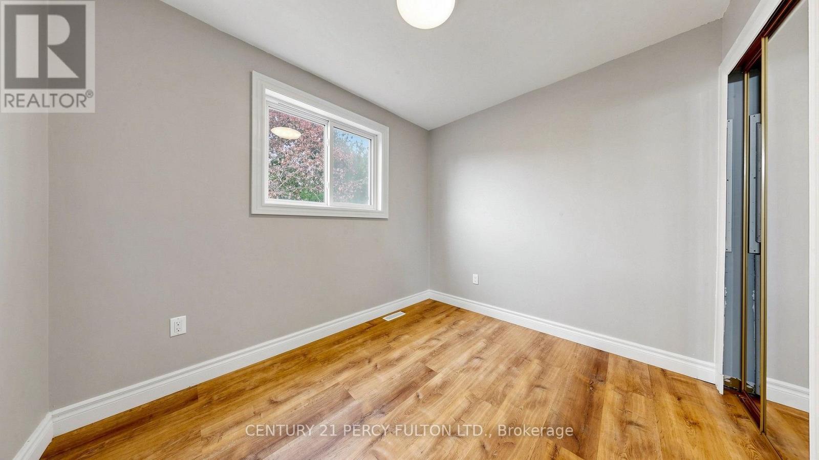 18 Tipton Crescent, Ajax, ON
