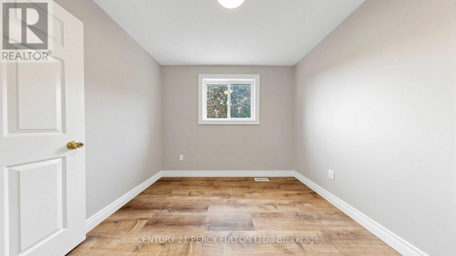18 Tipton Crescent, Ajax, ON