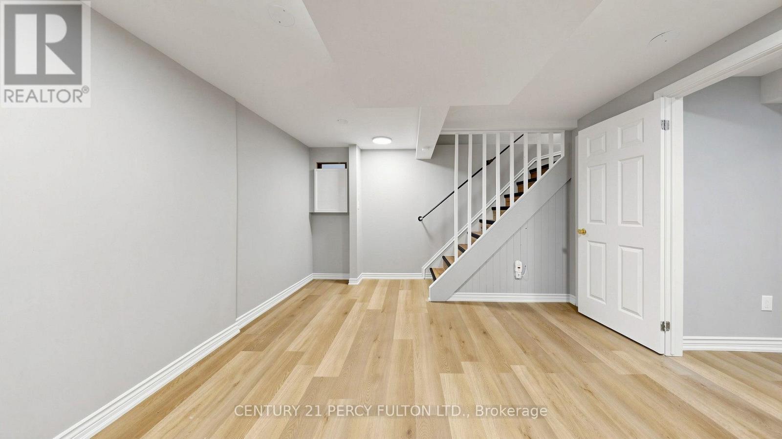 18 Tipton Crescent, Ajax, ON