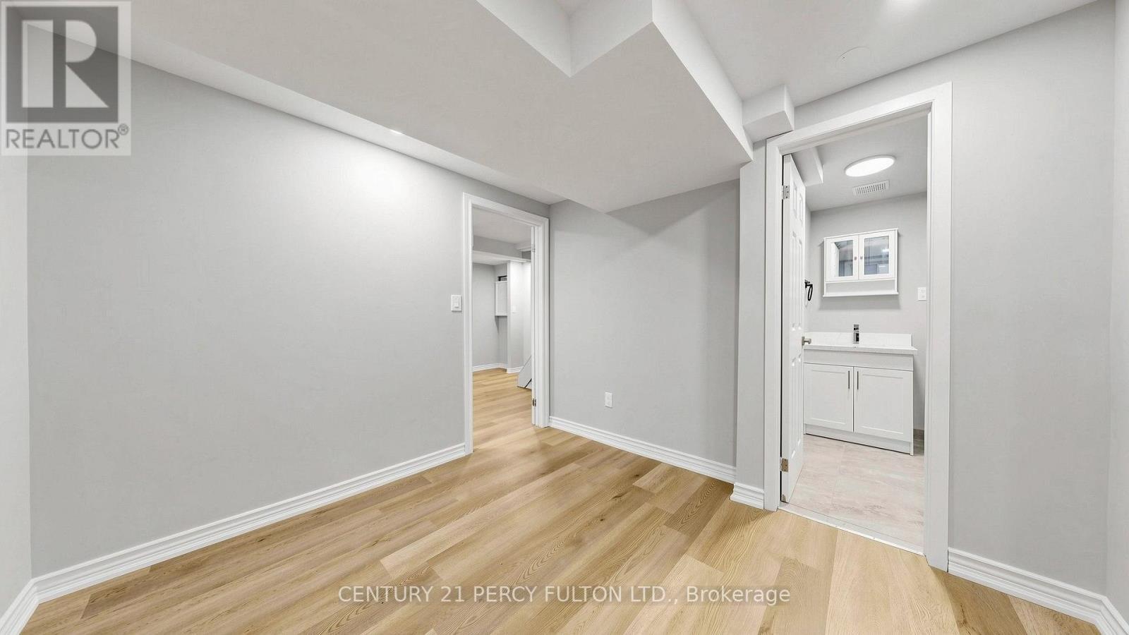 18 Tipton Crescent, Ajax, ON