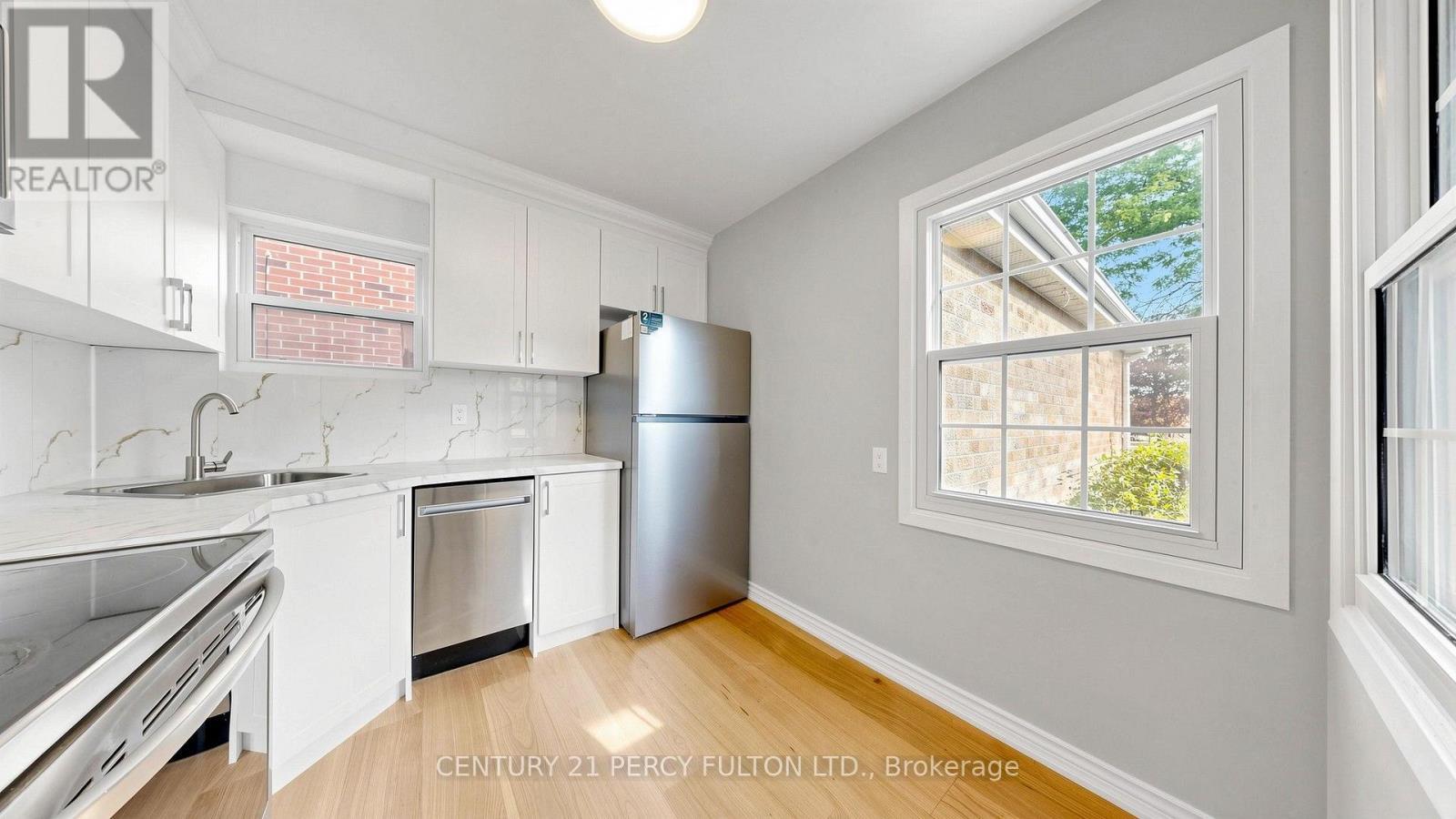 18 Tipton Crescent, Ajax, ON