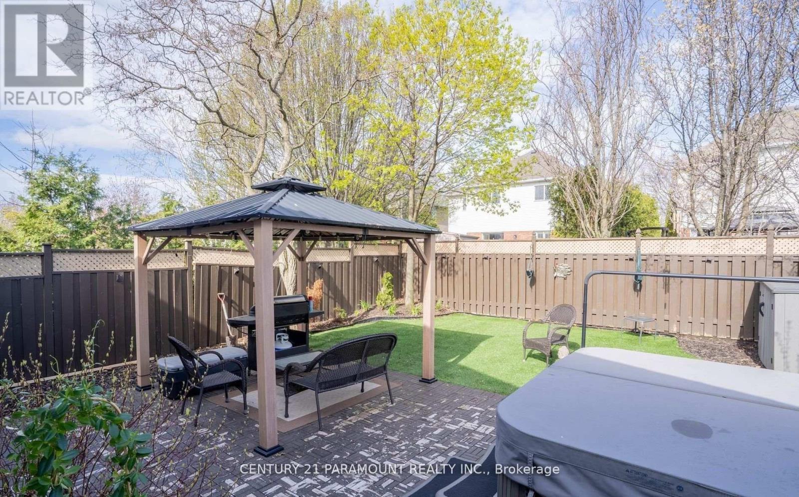 100 Fieldcrest Avenue, Clarington, ON