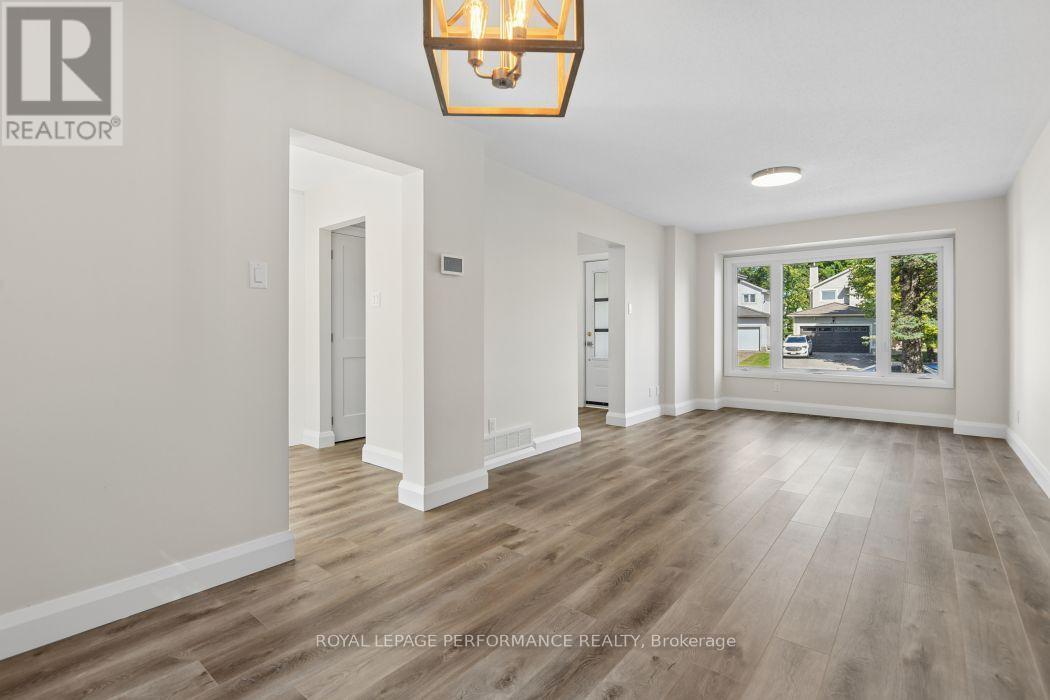 602 Brome Crescent, Ottawa, ON