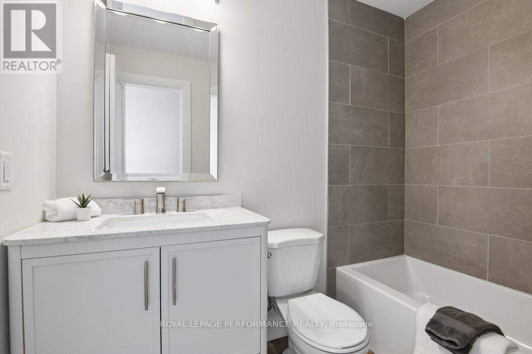 602 Brome Crescent, Ottawa, ON