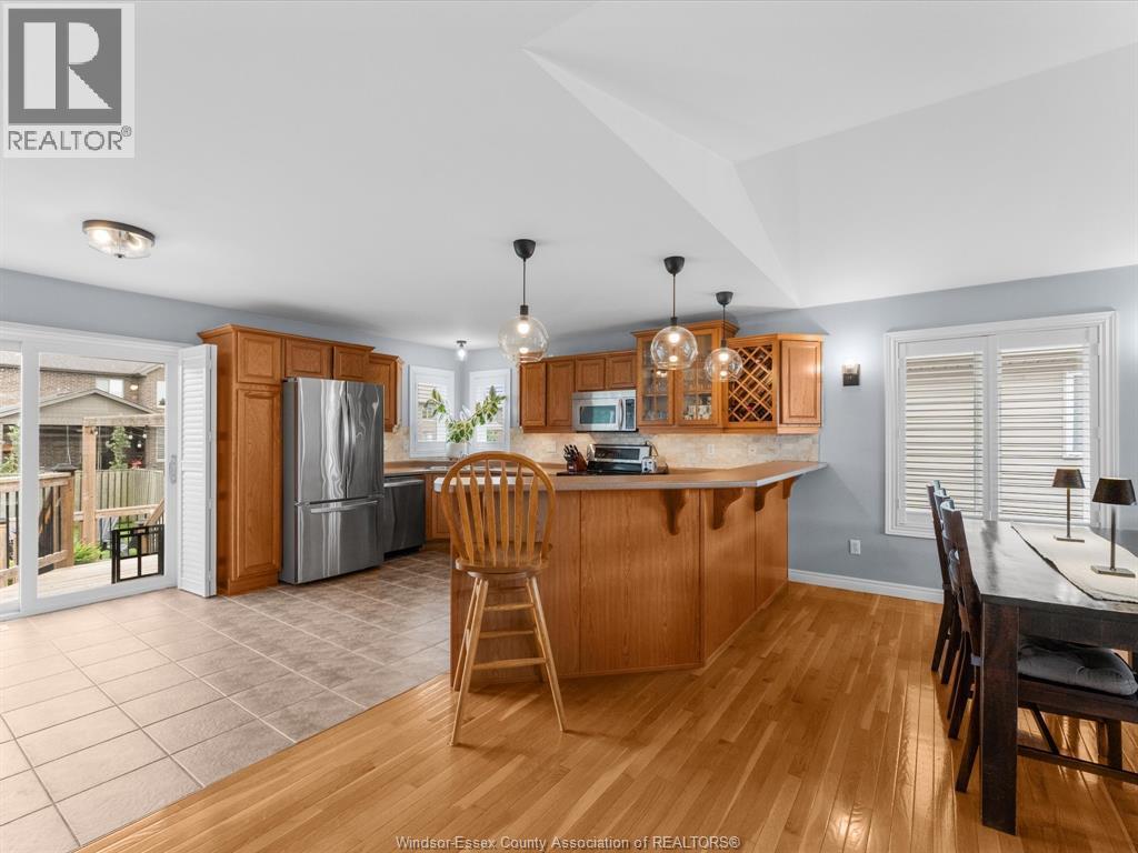 1117 Monarch Meadows Drive, Lakeshore, ON