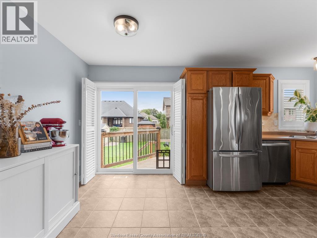 1117 Monarch Meadows Drive, Lakeshore, ON