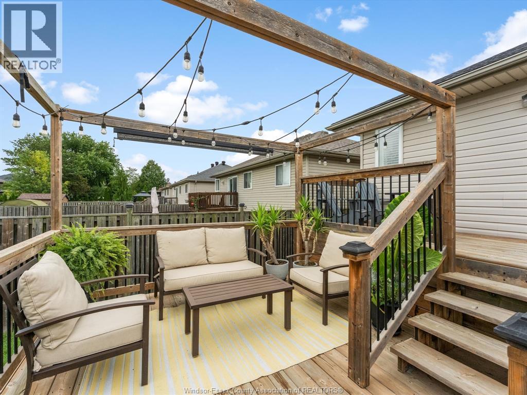 1117 Monarch Meadows Drive, Lakeshore, ON