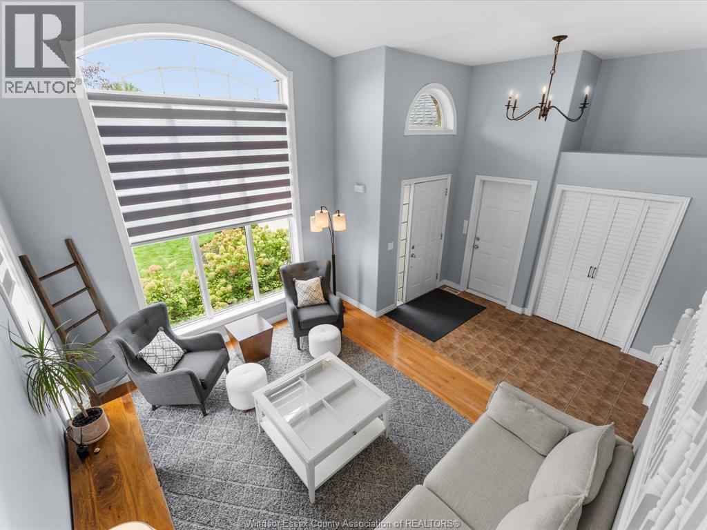 1117 Monarch Meadows Drive, Lakeshore, ON