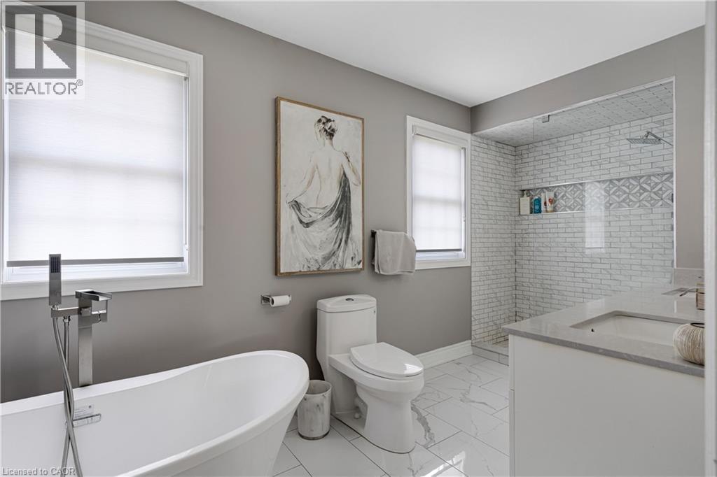 51 Bayne Crescent, Cambridge, ON