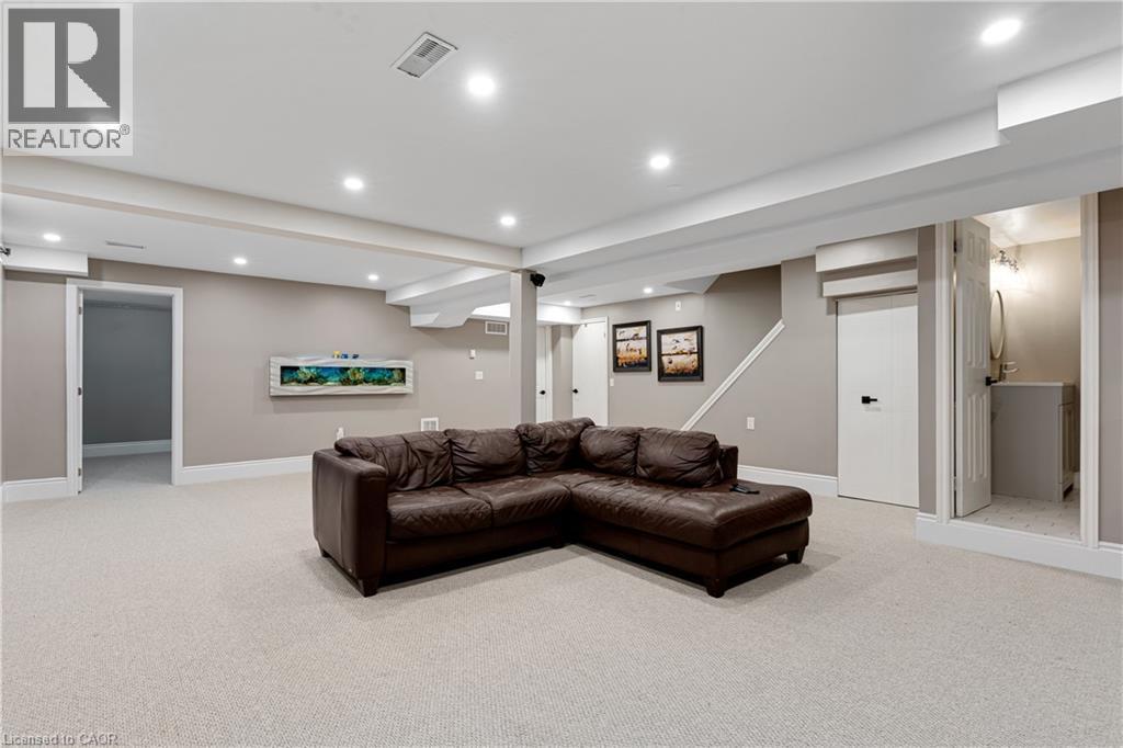 51 Bayne Crescent, Cambridge, ON