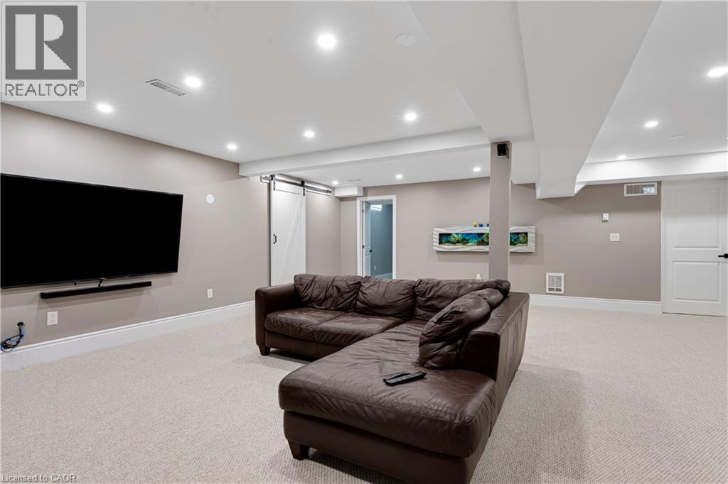 51 Bayne Crescent, Cambridge, ON