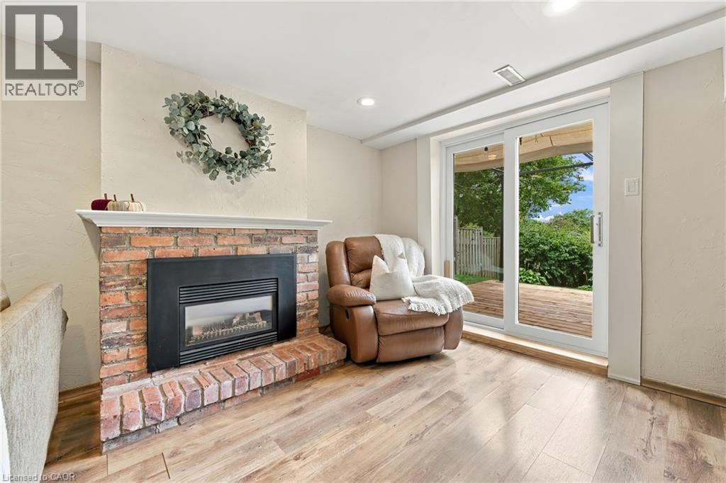 19 Hillsdale Court, Dundas, ON