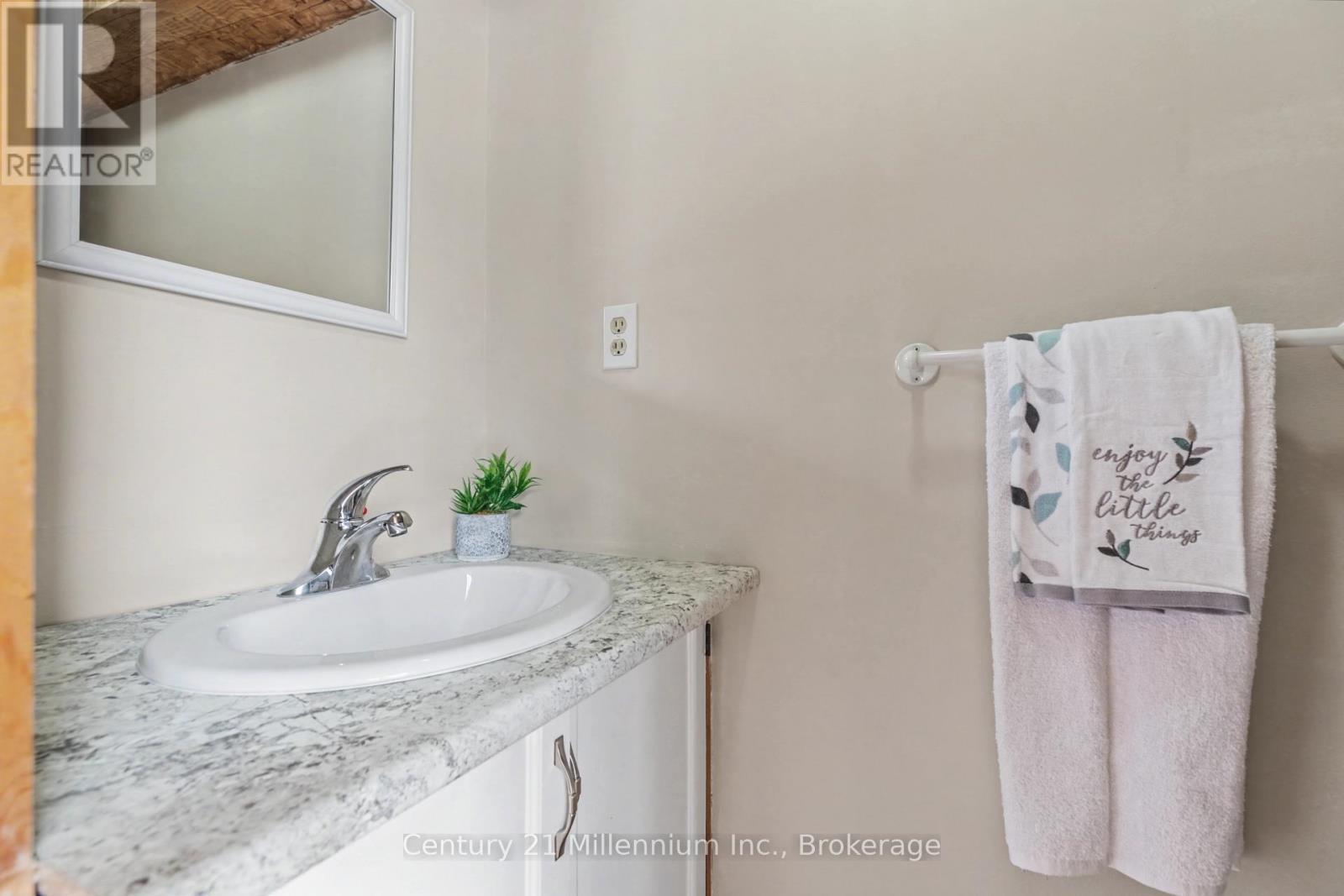 234491 Concession 2 Wgr, West Grey, ON