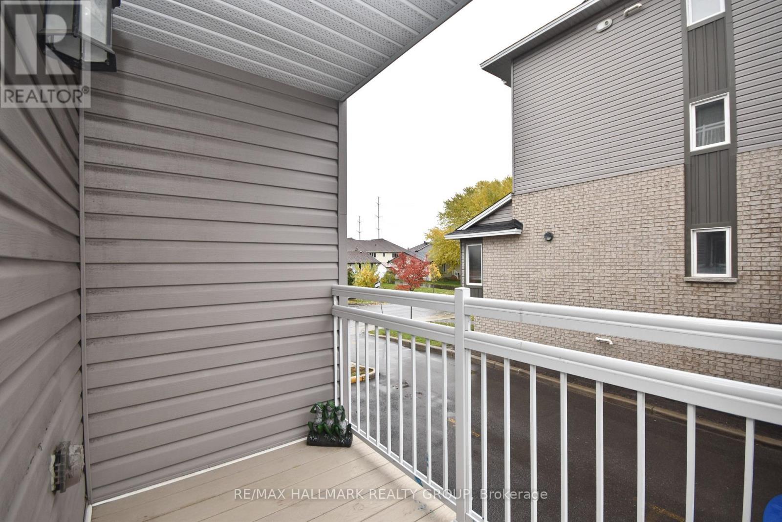 D - 4528 Innes Road, Ottawa, ON