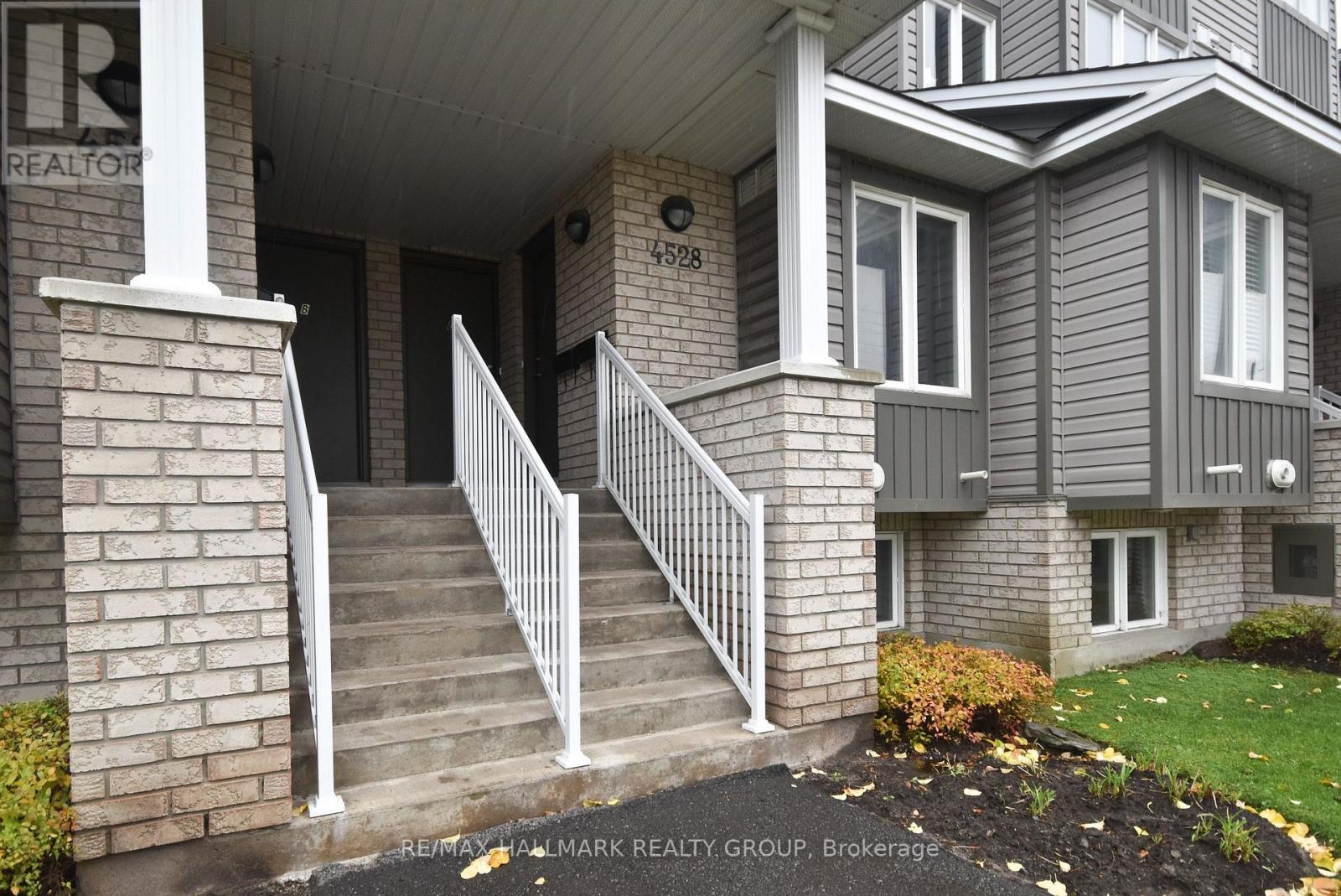 D - 4528 Innes Road, Ottawa, ON