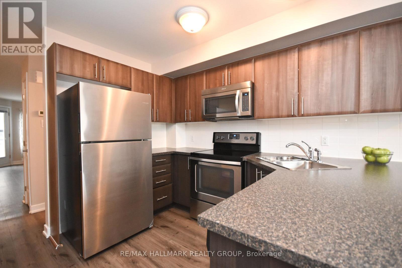 D - 4528 Innes Road, Ottawa, ON