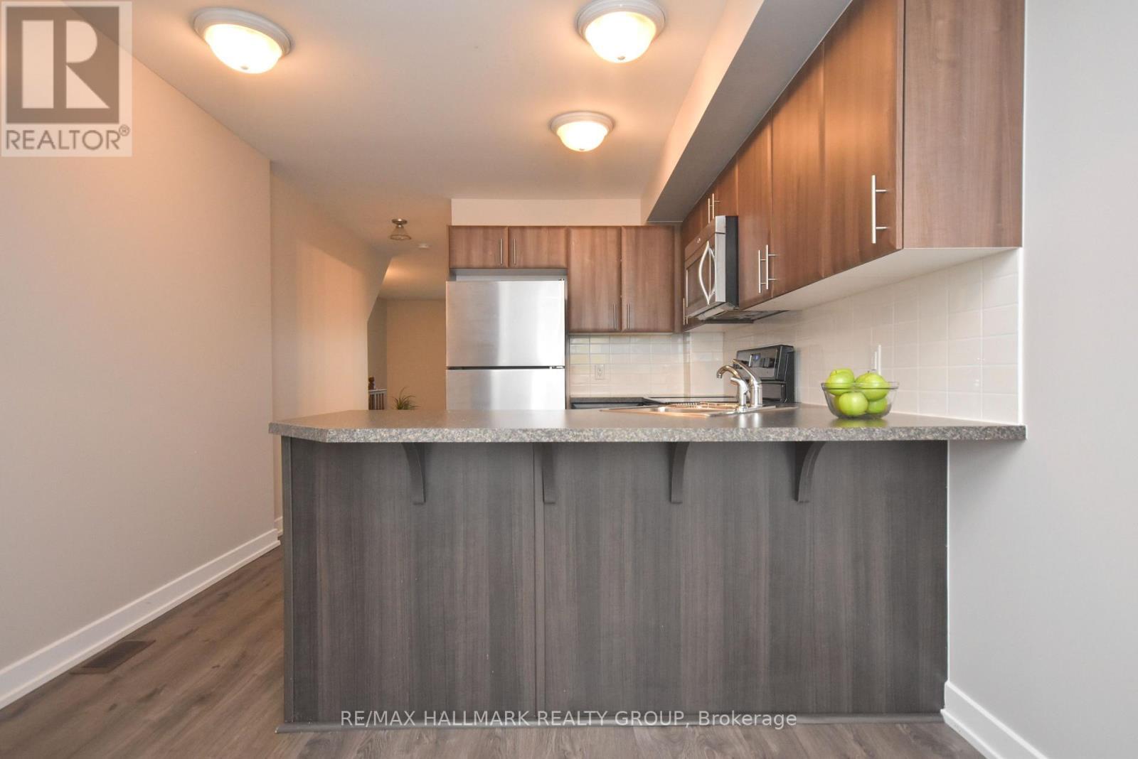 D - 4528 Innes Road, Ottawa, ON
