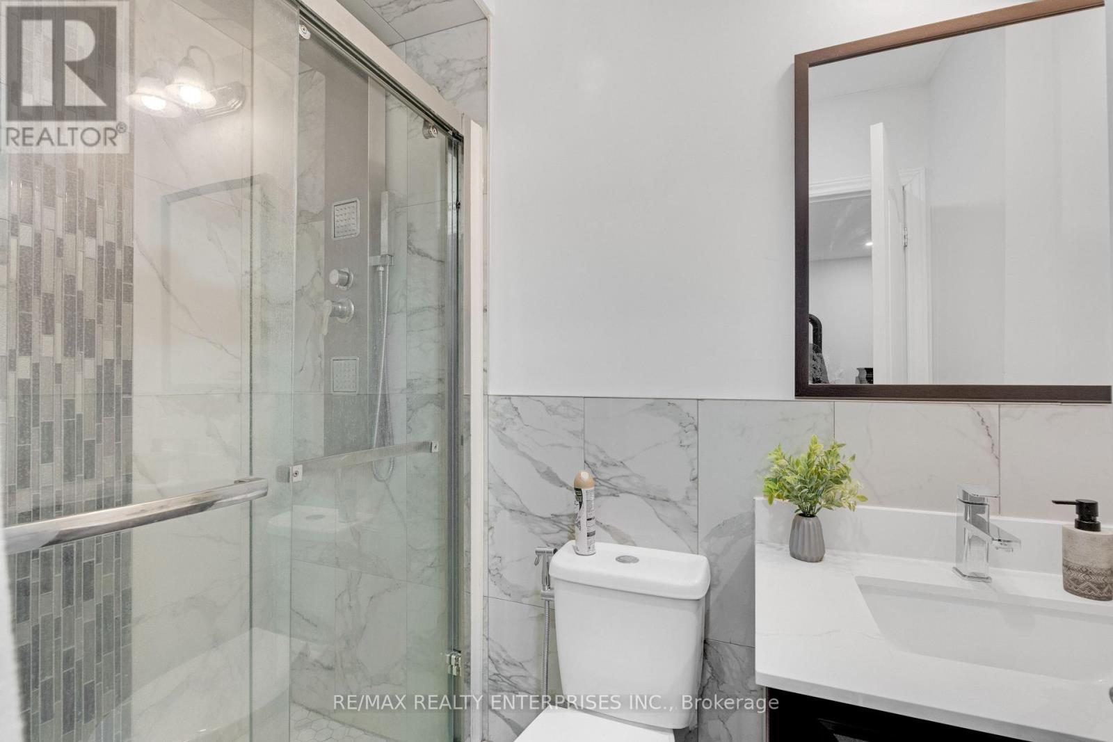 161 Angelene Street, Mississauga, ON