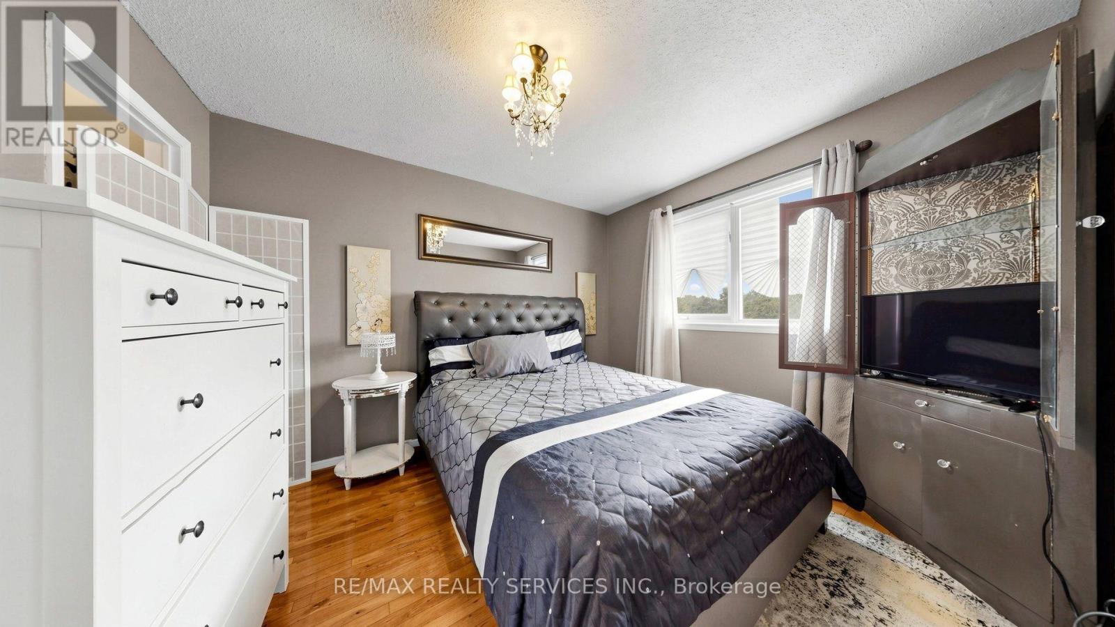 319 Dingle Court, Caledon, ON