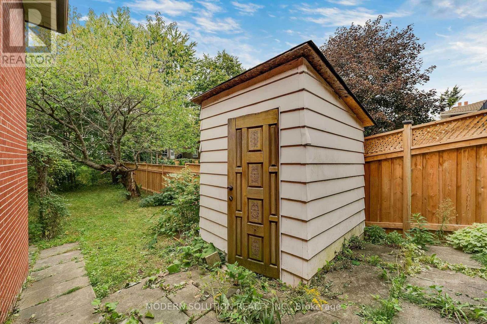 114 Elmcrest Road, Toronto, ON