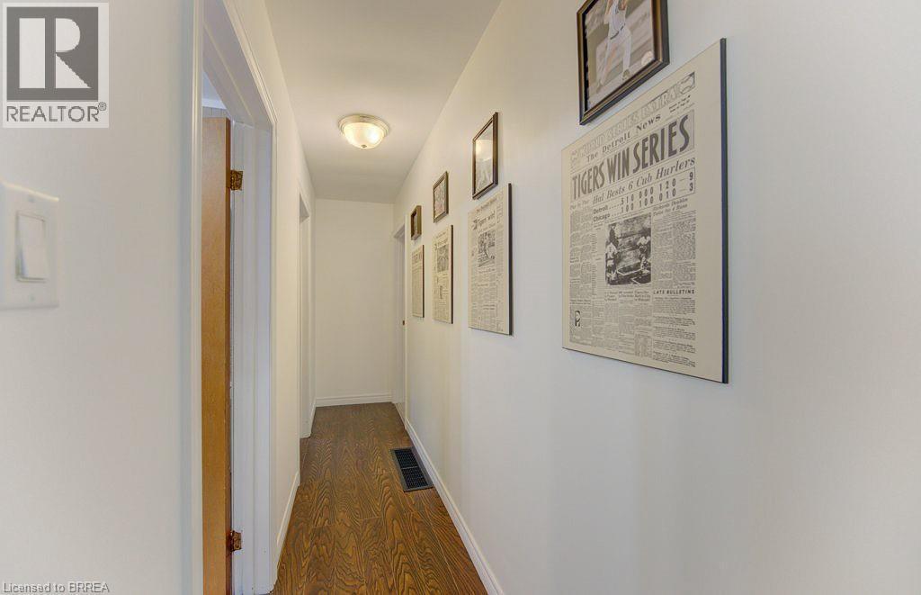 17 Amelia Street, Paris, ON