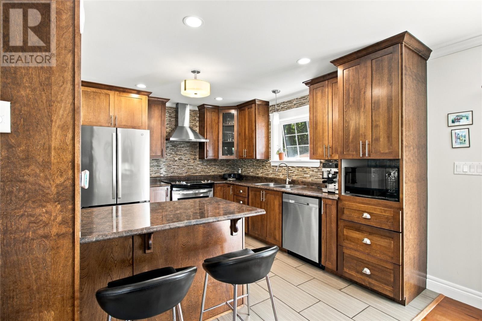 12 Brookfield Road, St. John'S, NL