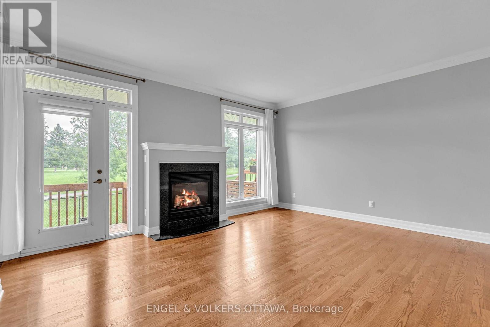108 Manorhill Private, Ottawa, ON