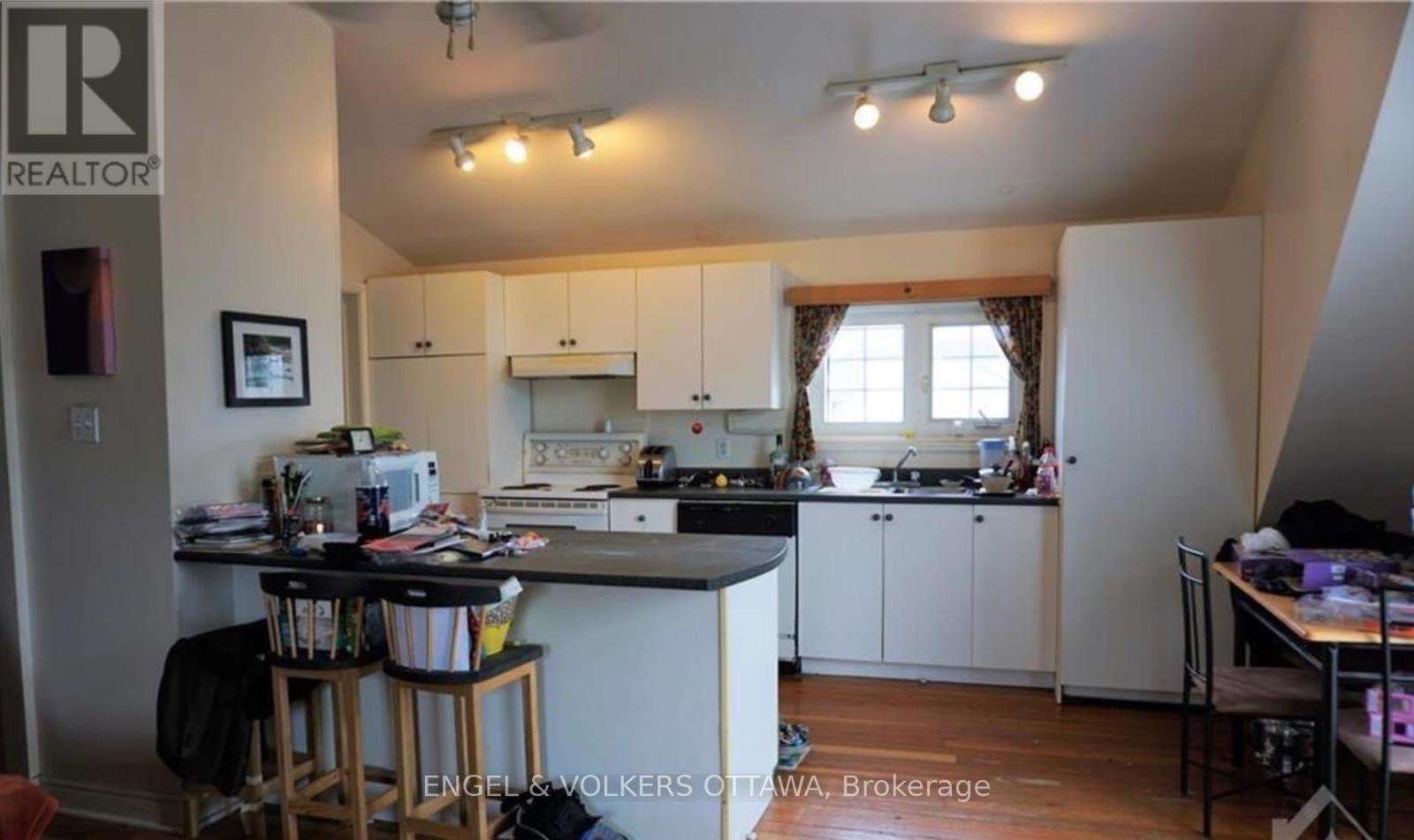 193 Deschamps Avenue, Ottawa, ON