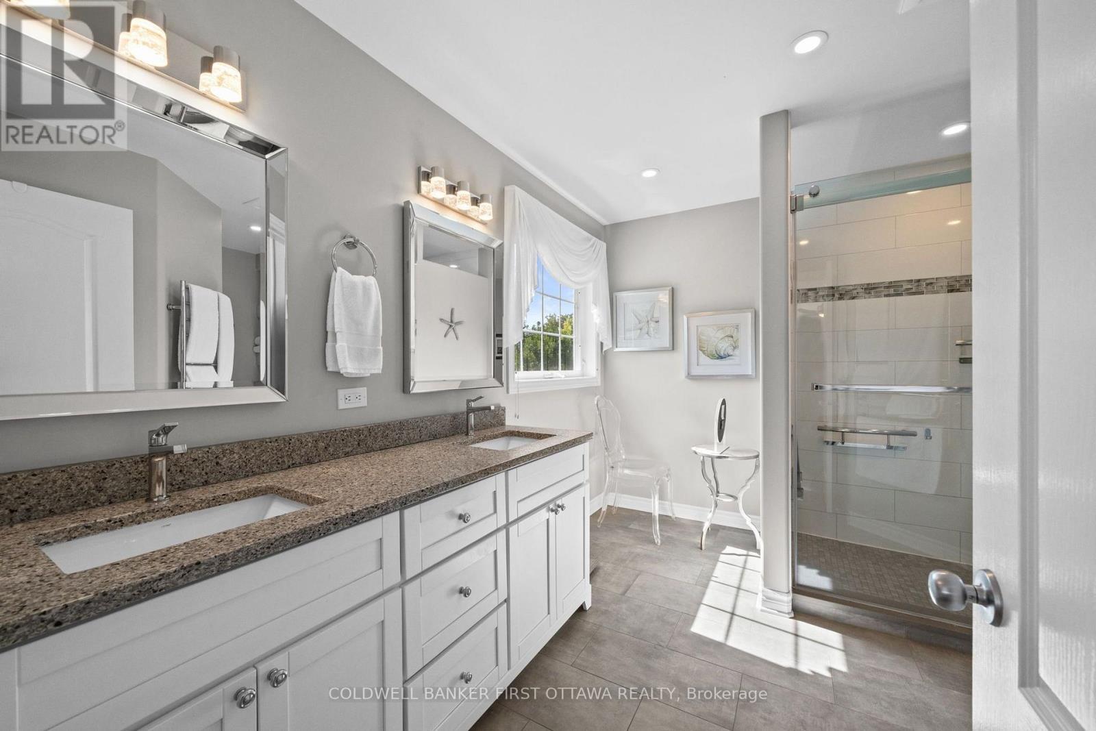 58 Golflinks Drive, Ottawa, ON