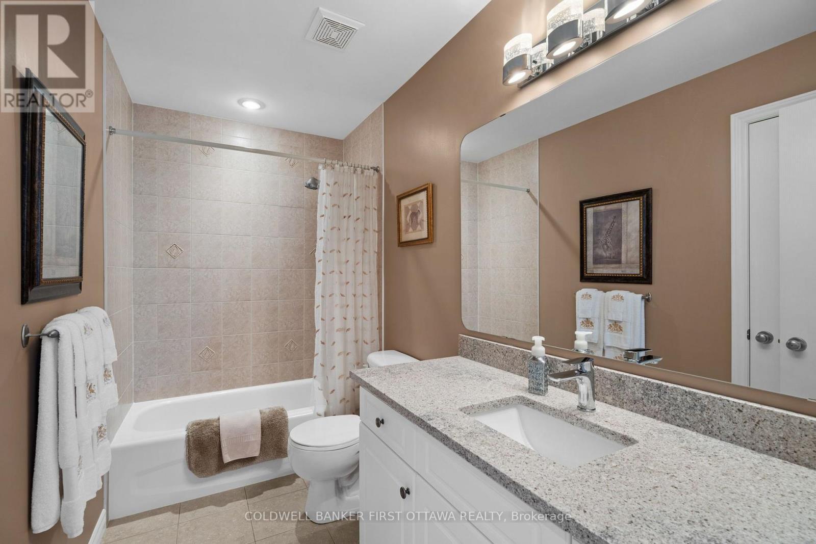 58 Golflinks Drive, Ottawa, ON