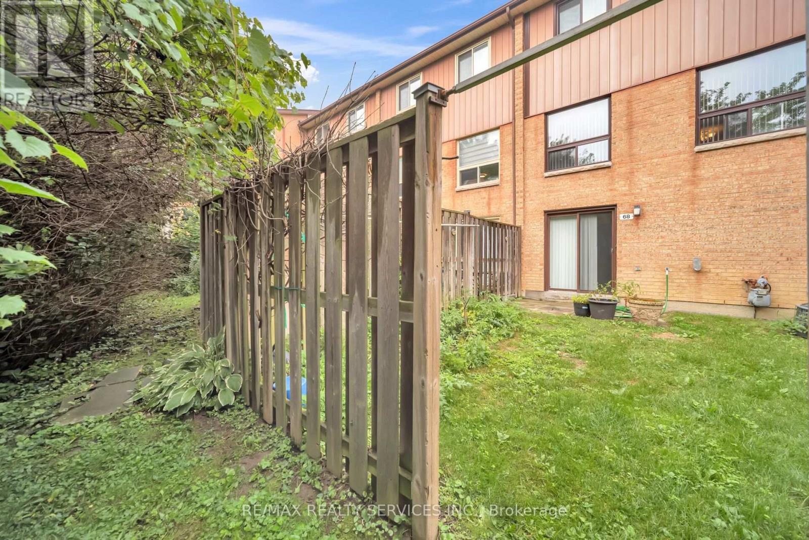68 - 68 Baronwood Court, Brampton, ON