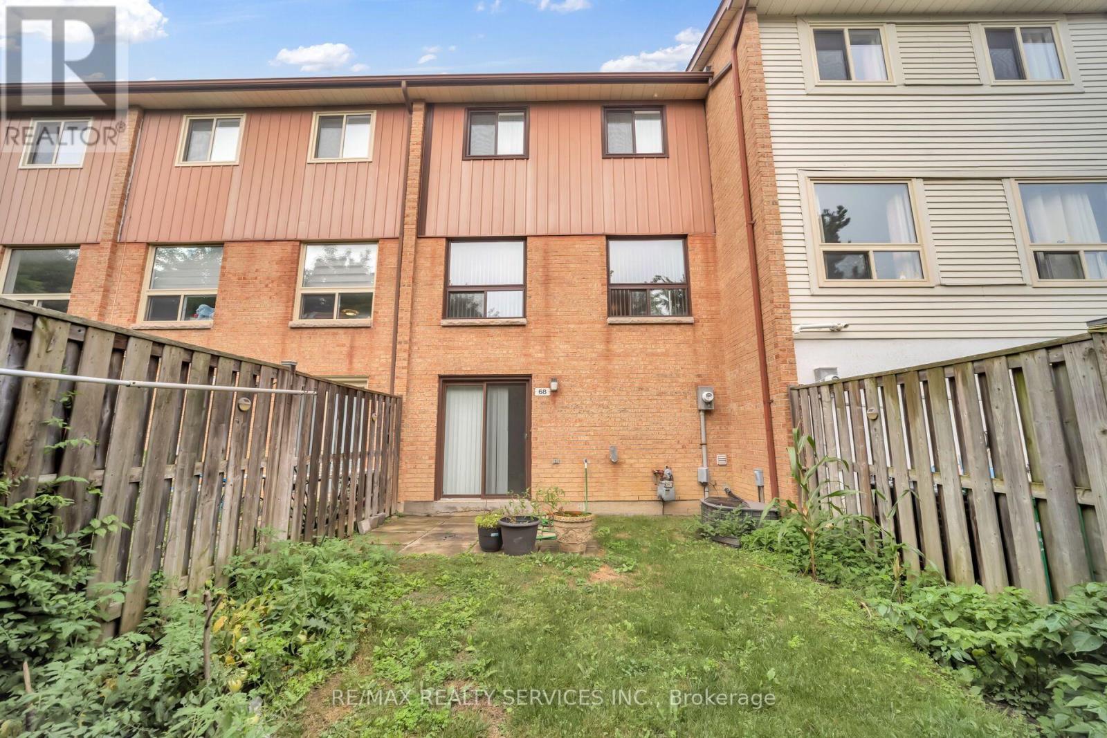 68 - 68 Baronwood Court, Brampton, ON