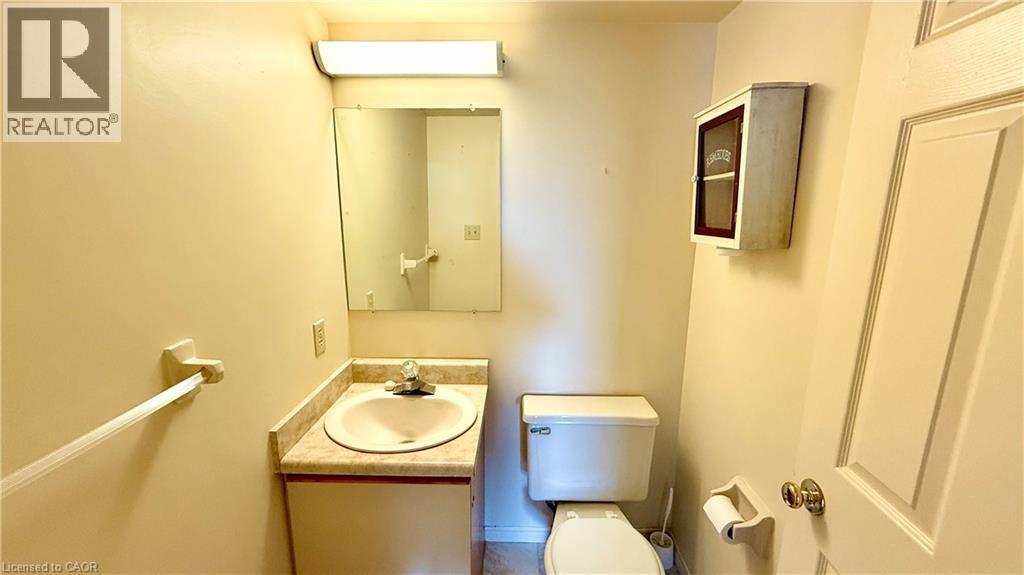 COMMON BATHROOM - 3-PIECE - 5 Mill Pond Court Unit# 604, Simcoe, ON