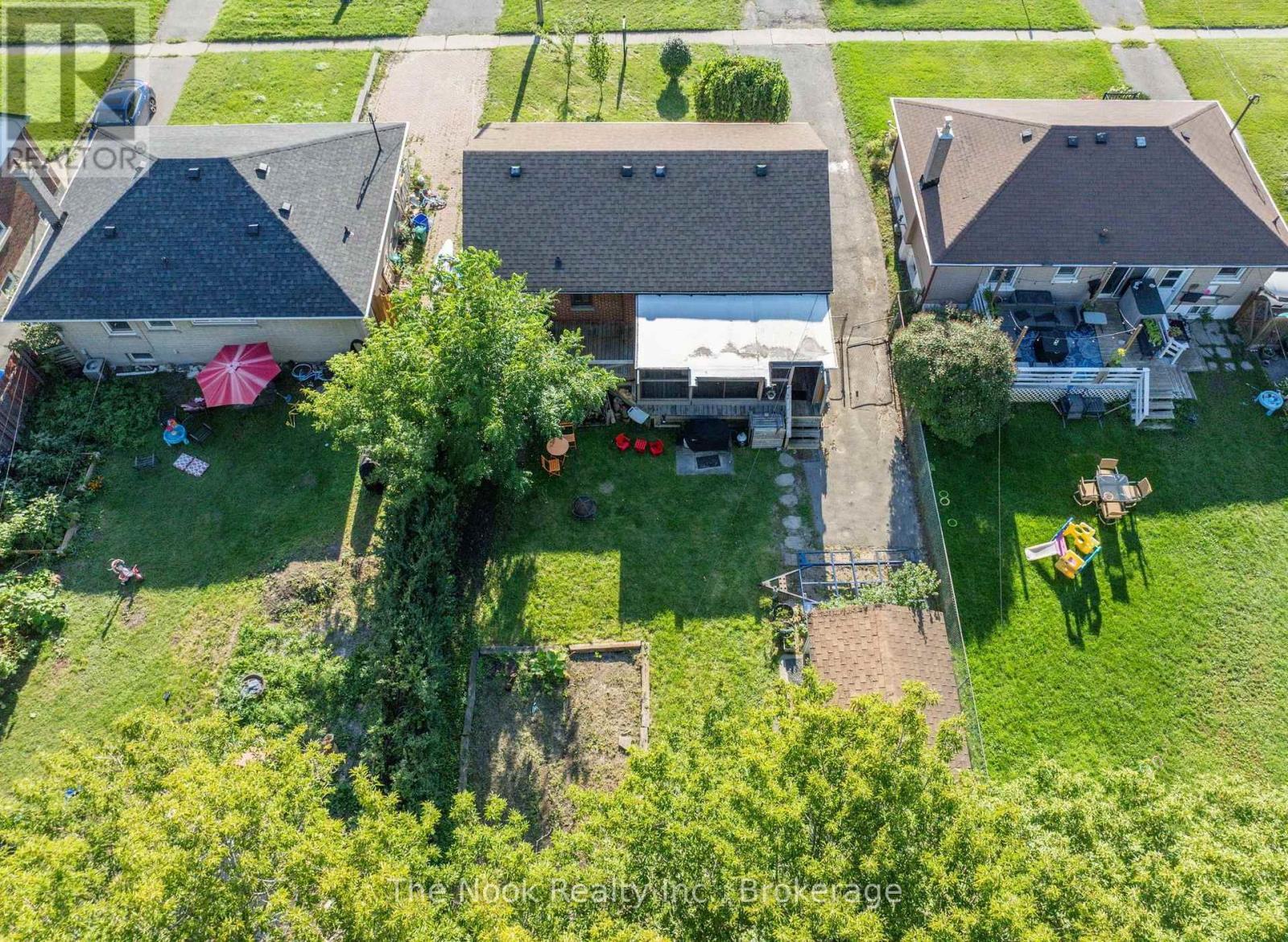 257 Wilson Road S, Oshawa (Donevan), ON