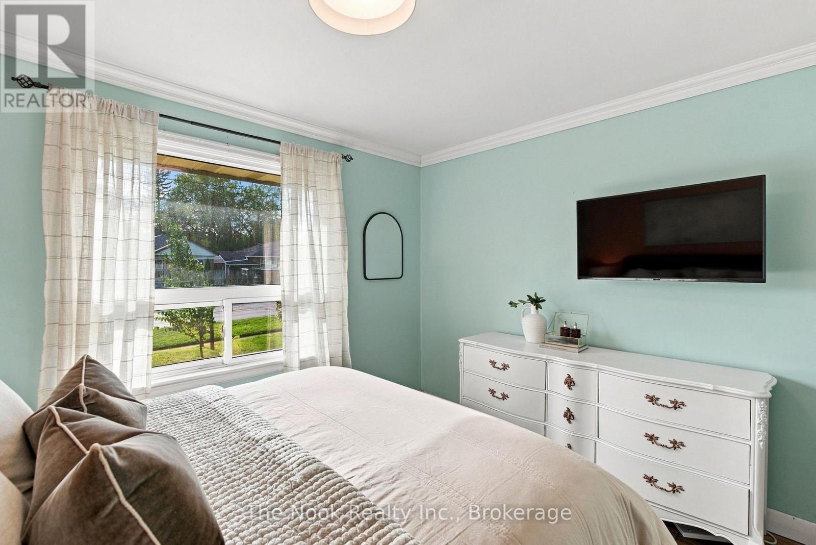 257 Wilson Road S, Oshawa (Donevan), ON
