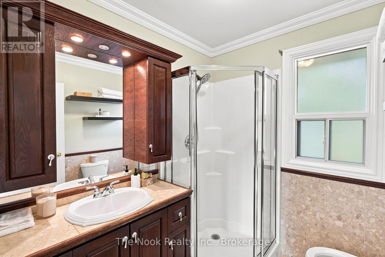 257 Wilson Road S, Oshawa (Donevan), ON
