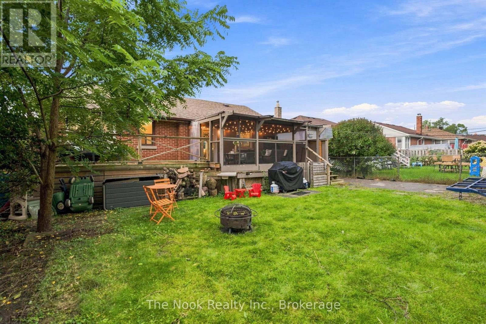 257 Wilson Road S, Oshawa (Donevan), ON
