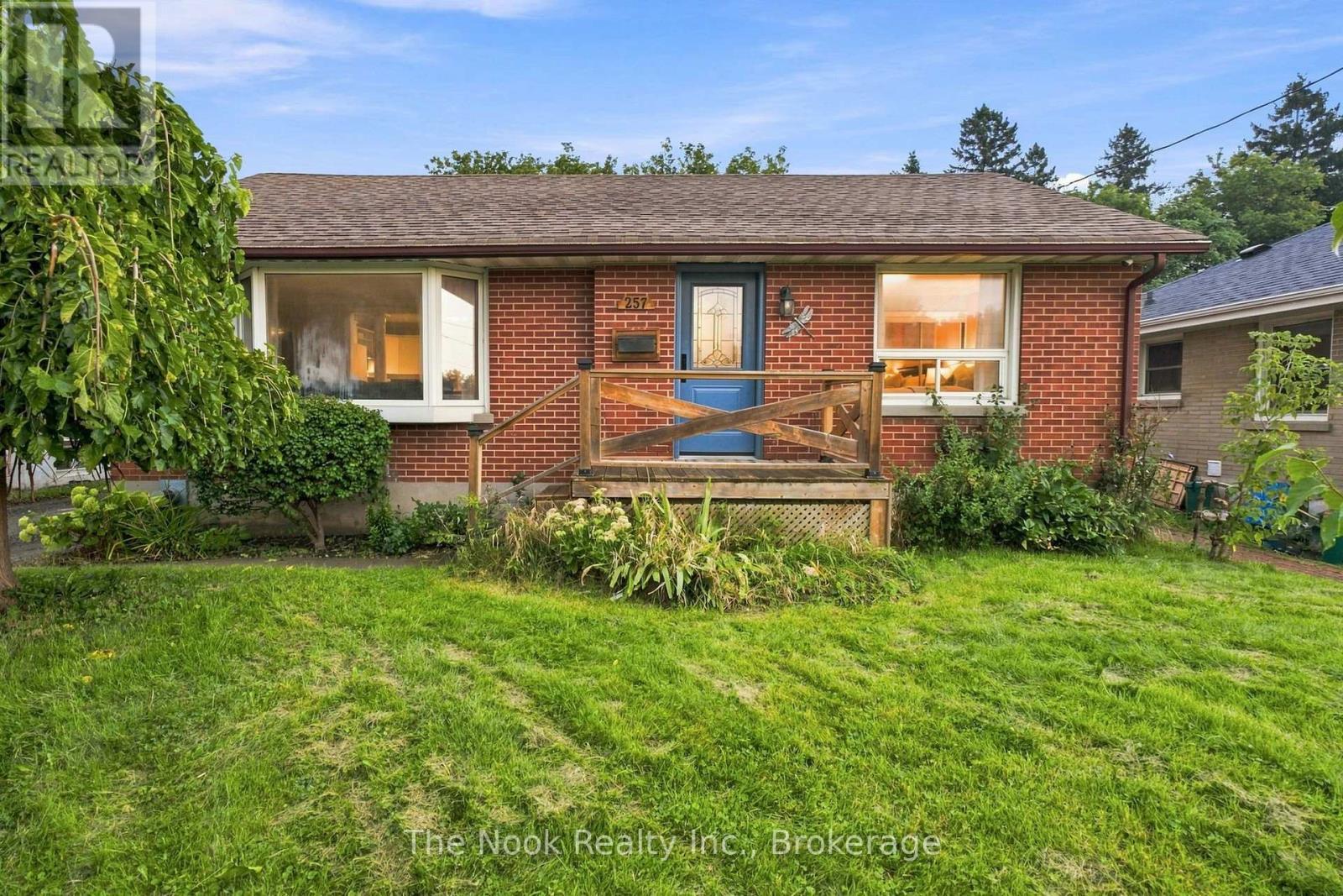 257 Wilson Road S, Oshawa (Donevan), ON