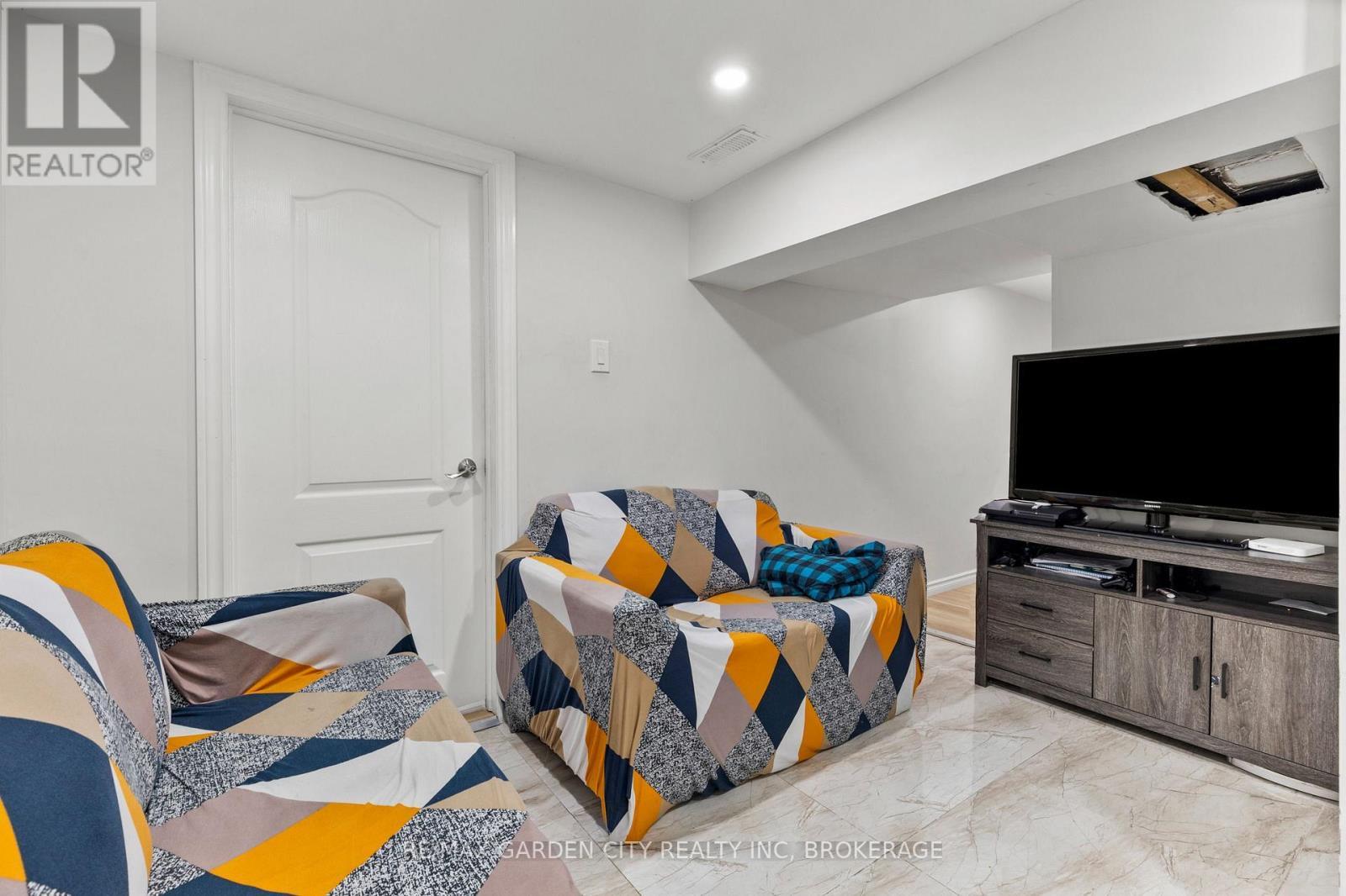 151 St George Street, Welland (Broadway), ON