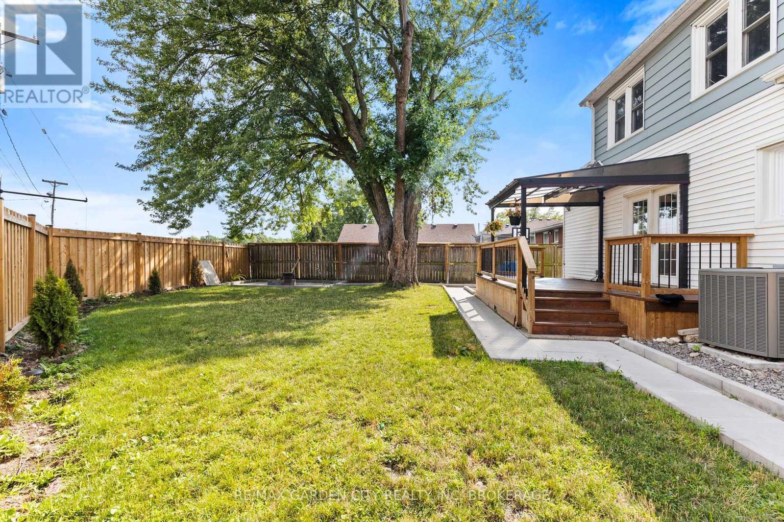 151 St George Street, Welland (Broadway), ON