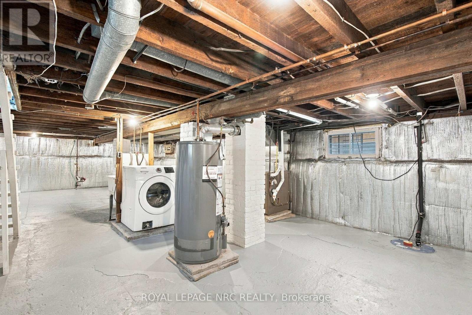 Laundry facilities - 78 Henry Street, St. Catharines (Downtown), ON