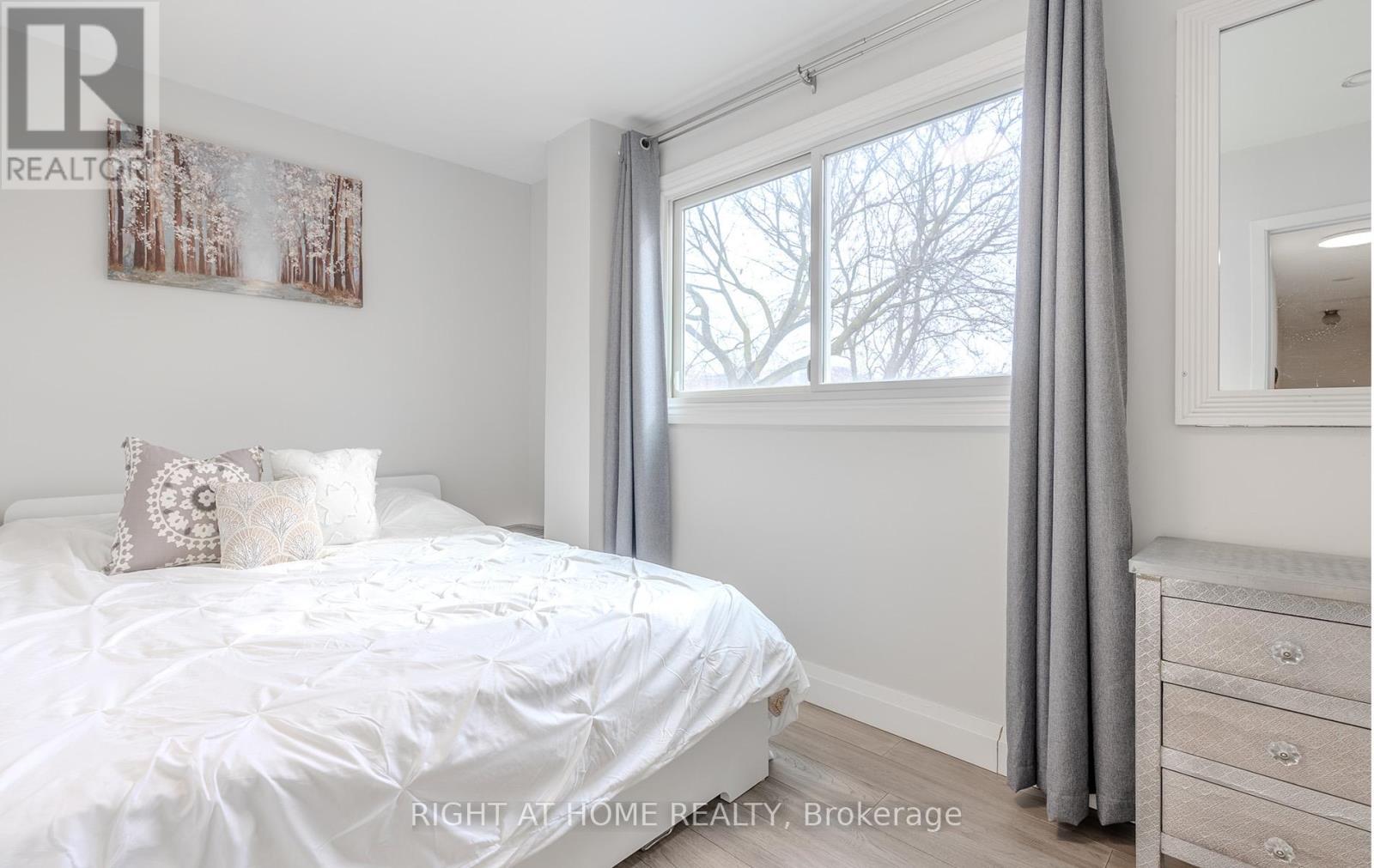 15 Hamstead Avenue, Toronto, ON