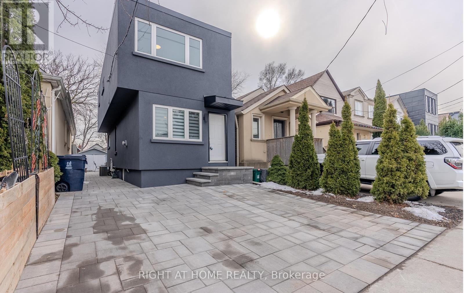 15 Hamstead Avenue, Toronto, ON