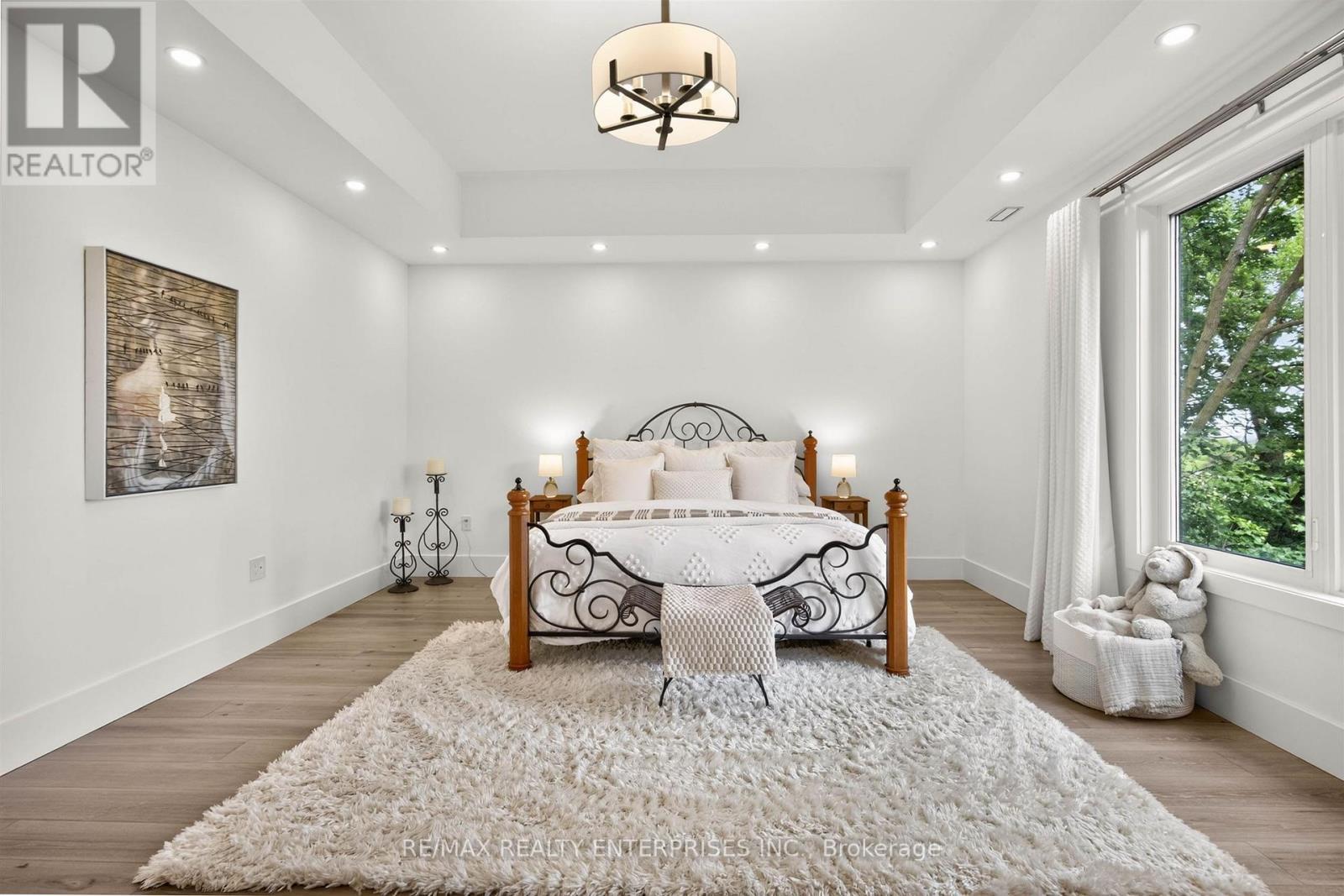 700 Hillcrest Road, Pickering, ON