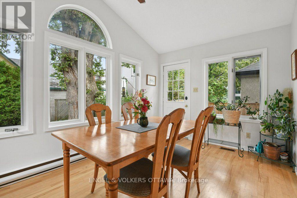 514 Highcroft Avenue, Ottawa, ON