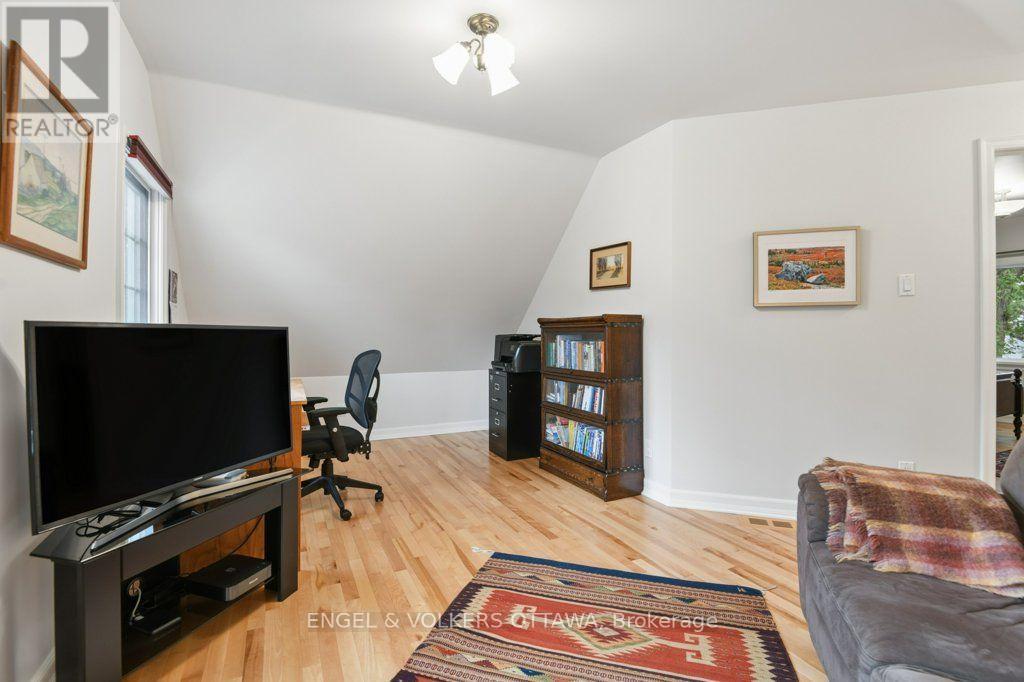 514 Highcroft Avenue, Ottawa, ON
