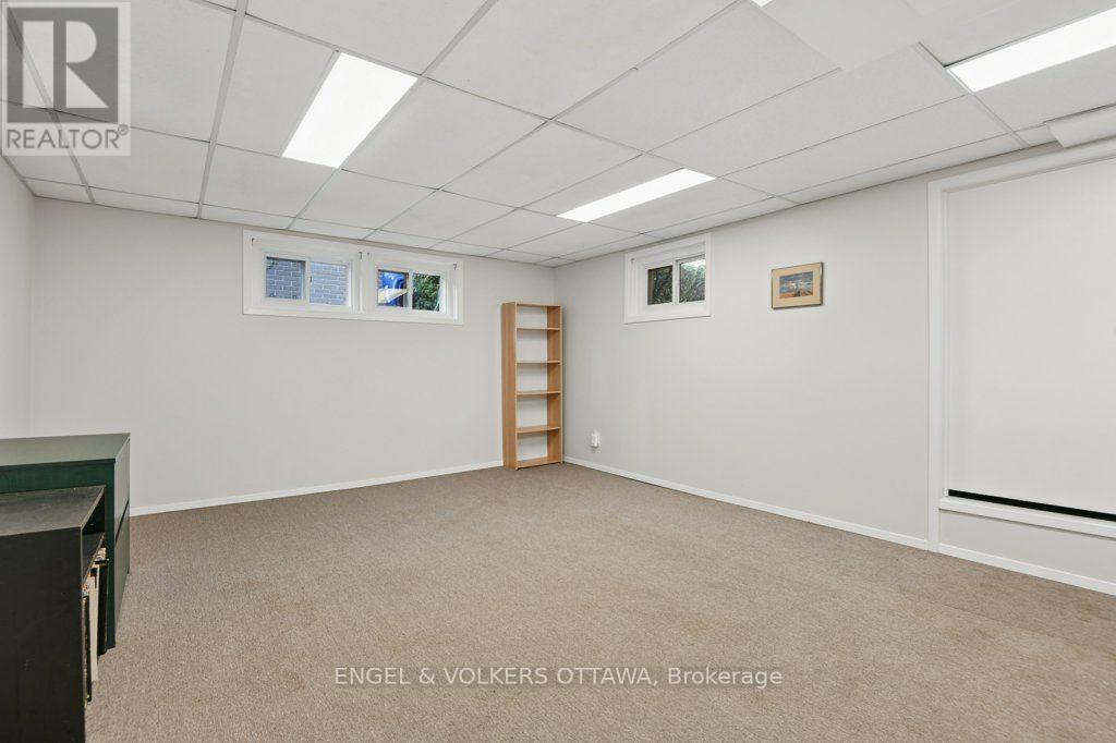514 Highcroft Avenue, Ottawa, ON
