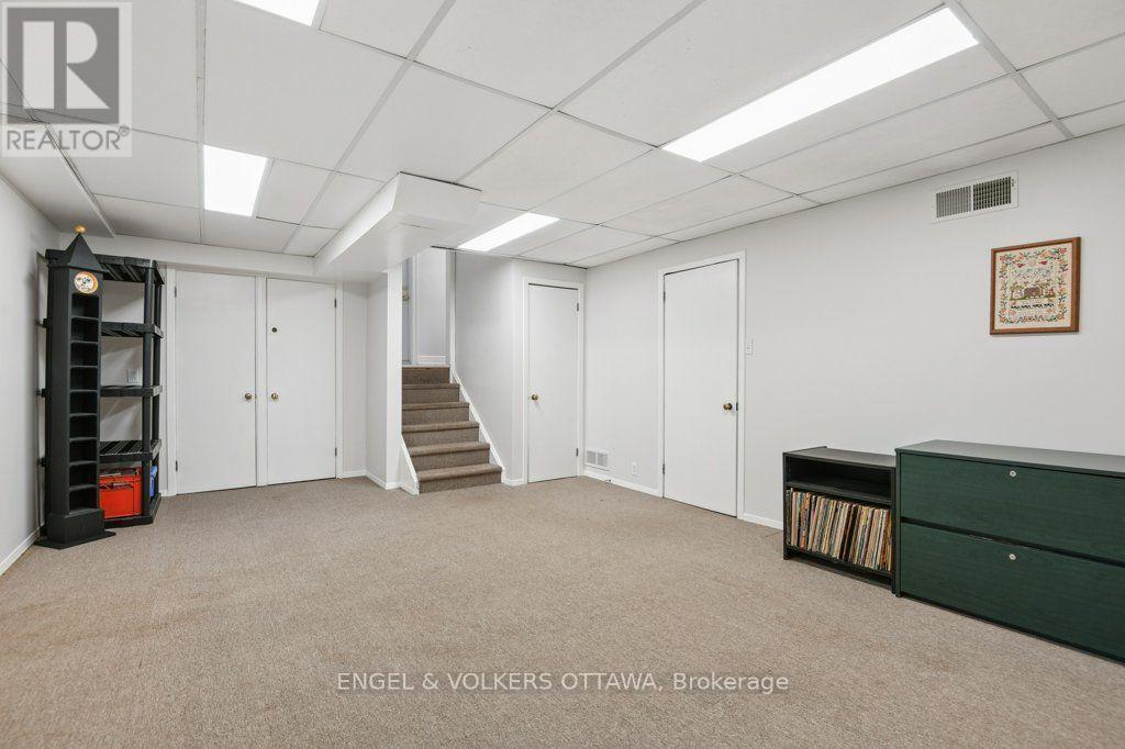 514 Highcroft Avenue, Ottawa, ON